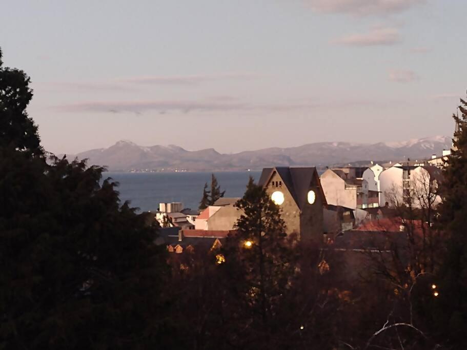 Hermoso Departamento Con Vista Al Lago San Carlos de Bariloche Esterno foto